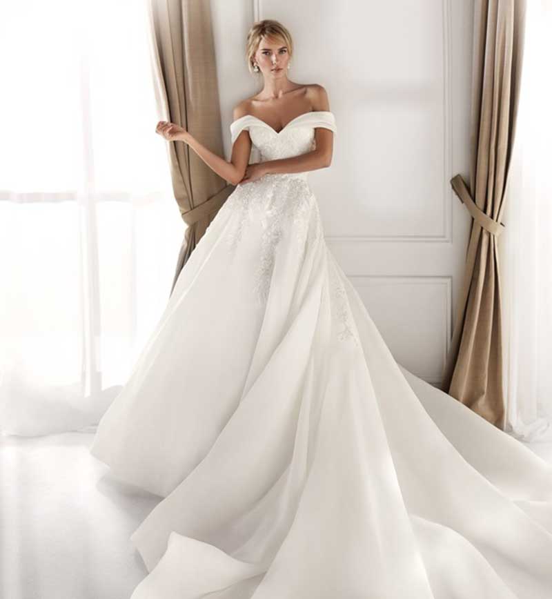 20 Elegant off the Shoulder Wedding Dresses 2020 – Affinity Weddings